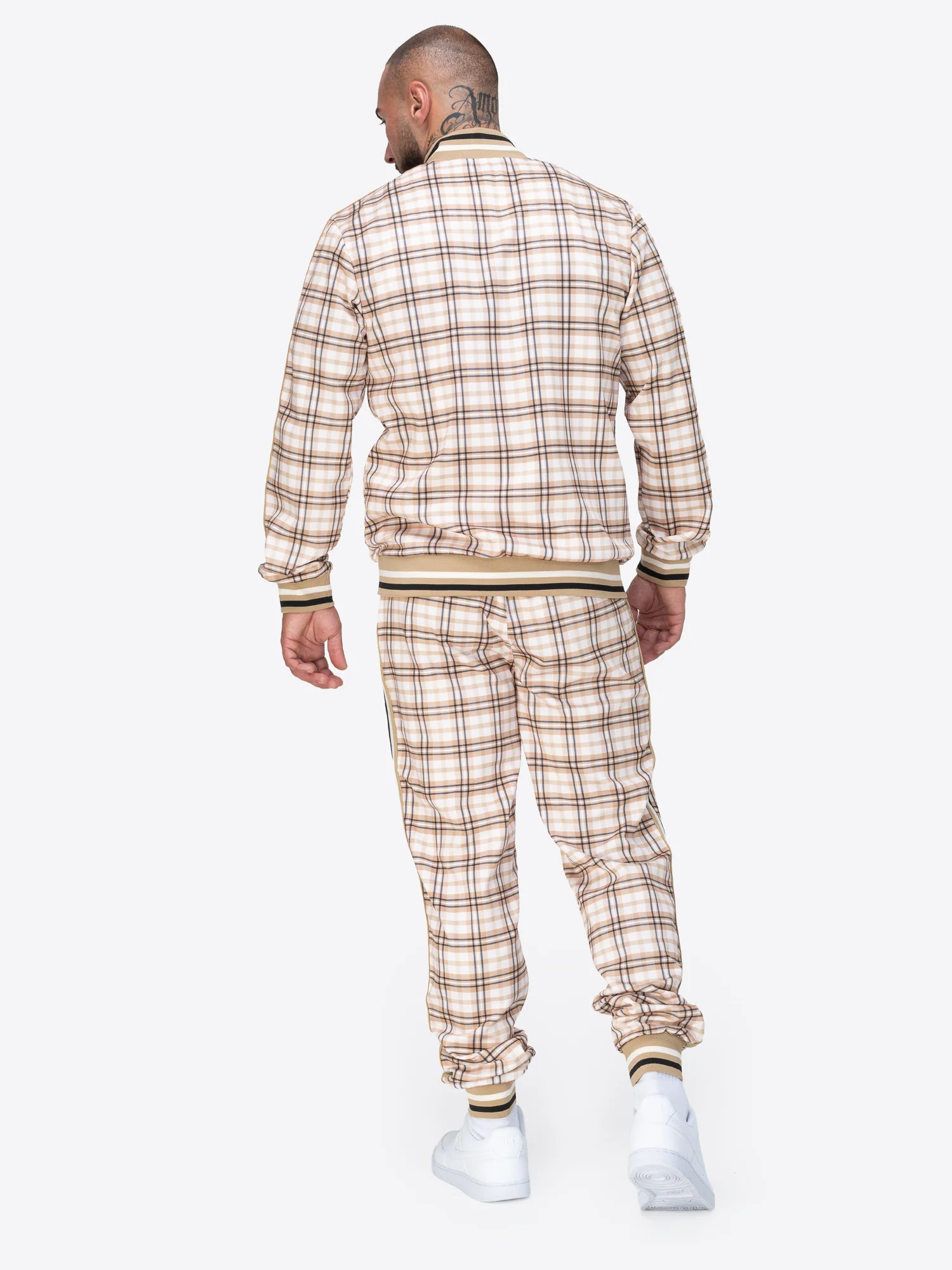 CAMROSS - Image 4