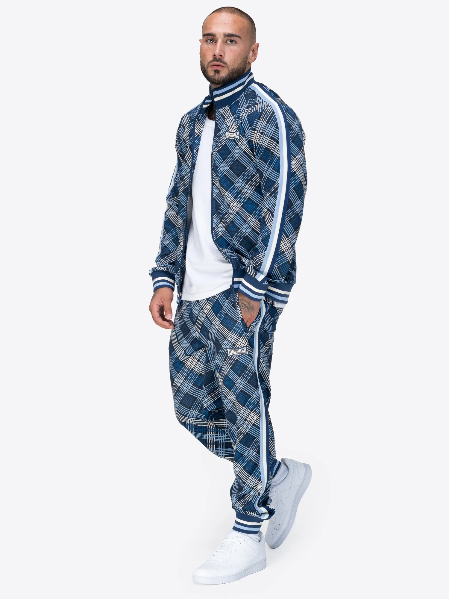 CANTERBURRY - Image 3