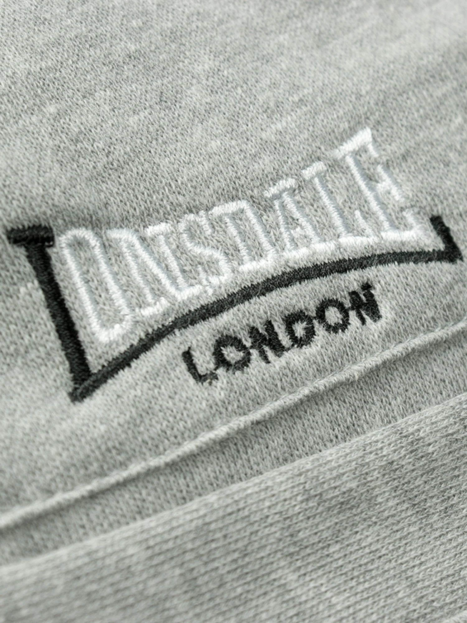 DARTFORD - Image 8