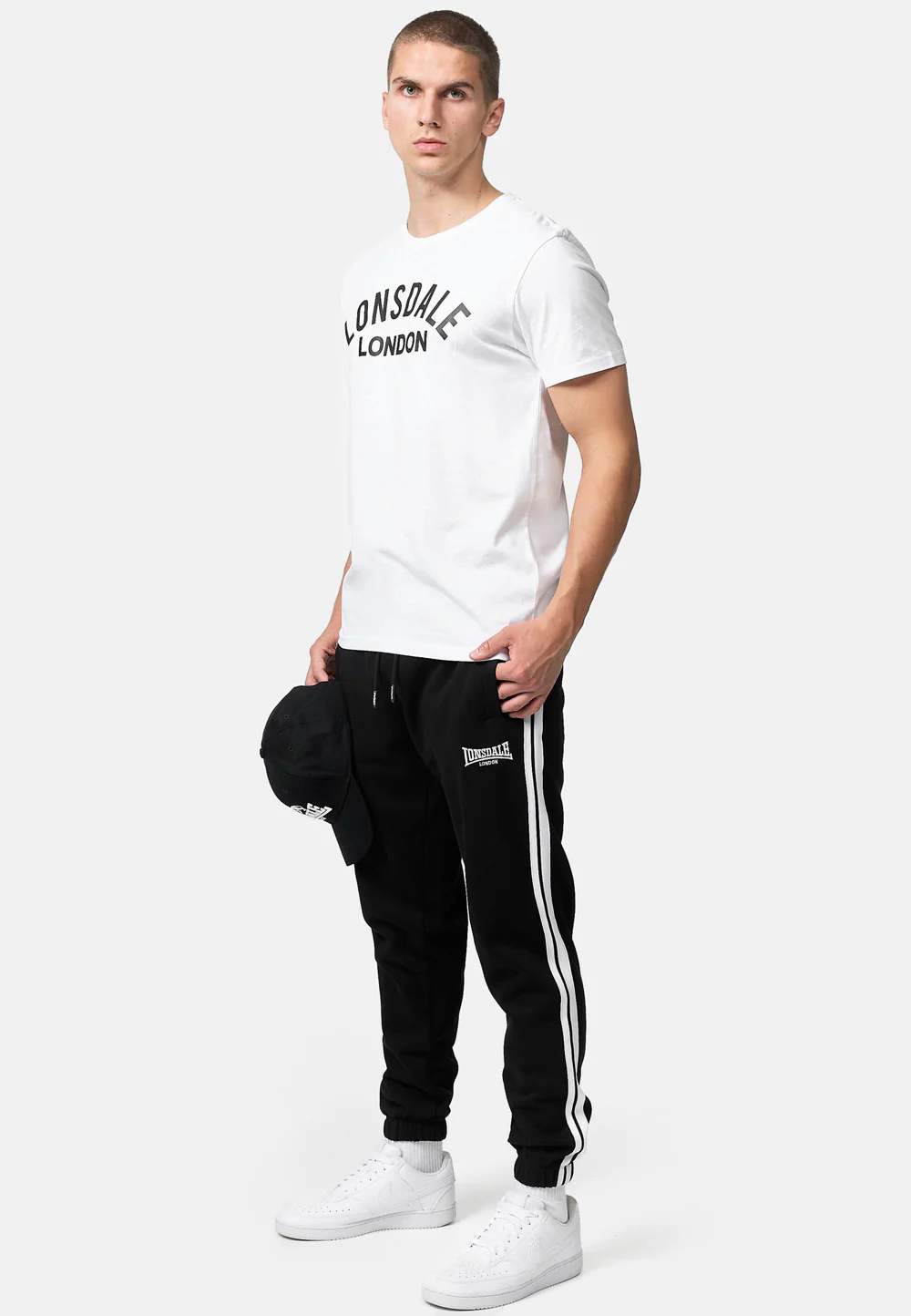MOYNALTY - Image 2